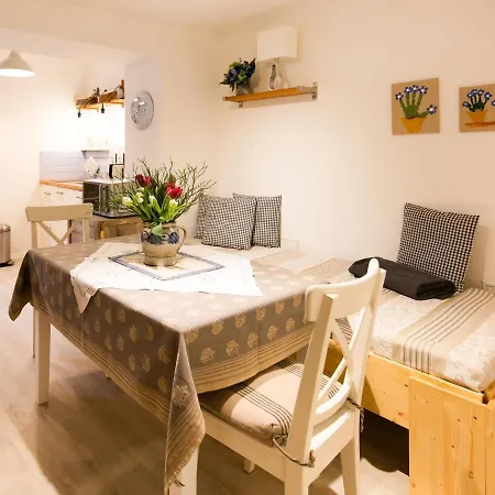 Elegant Apartment in Naumburg with Terrace * Naumburg (Saale)